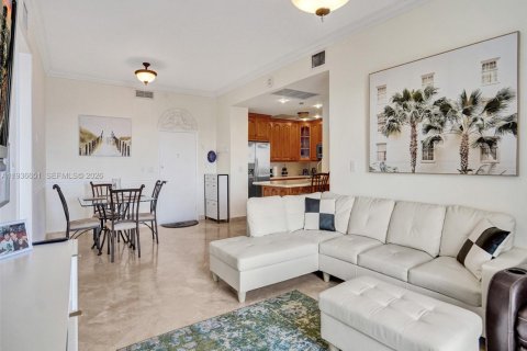 Condominio en alquiler en Hallandale Beach, Florida, 2 dormitorios, 102.66 m2 № 2054420 - foto 2