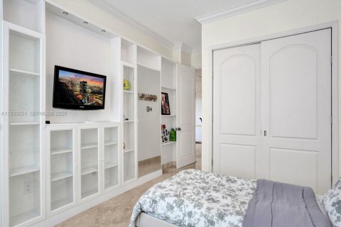 Condominio en alquiler en Hallandale Beach, Florida, 2 dormitorios, 102.66 m2 № 2054420 - foto 10