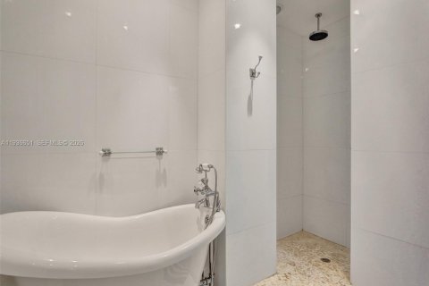 Condominio en alquiler en Hallandale Beach, Florida, 2 dormitorios, 102.66 m2 № 2054420 - foto 18