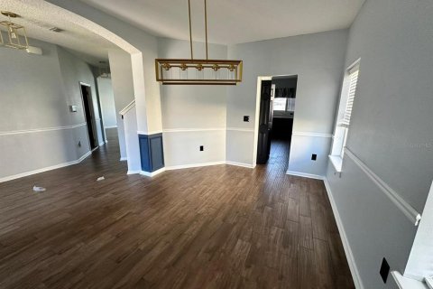 Casa en venta en Orange Park, Florida, 4 dormitorios, 239.78 m2 № 1690523 - foto 7
