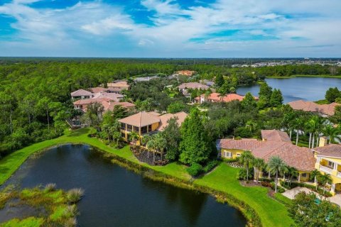 Casa en venta en Bradenton, Florida, 4 dormitorios, 463.58 m2 № 2117584 - foto 8