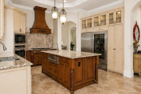 Casa en venta en Bradenton, Florida, 4 dormitorios, 463.58 m2 № 2117584 - foto 13