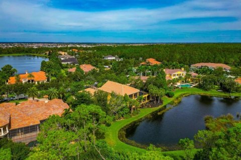 Casa en venta en Bradenton, Florida, 4 dormitorios, 463.58 m2 № 2117584 - foto 5