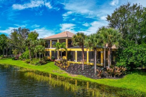 Casa en venta en Bradenton, Florida, 4 dormitorios, 463.58 m2 № 2117584 - foto 4