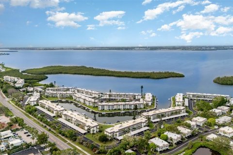 Condo in Longboat Key, Florida, 2 bedrooms  № 1835239 - photo 25