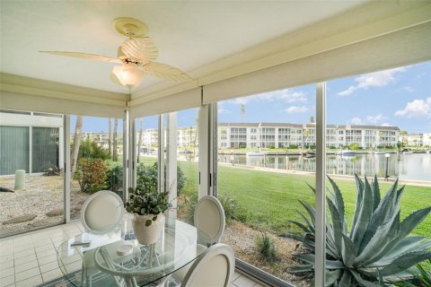 Condo in Longboat Key, Florida, 2 bedrooms  № 1835239 - photo 19