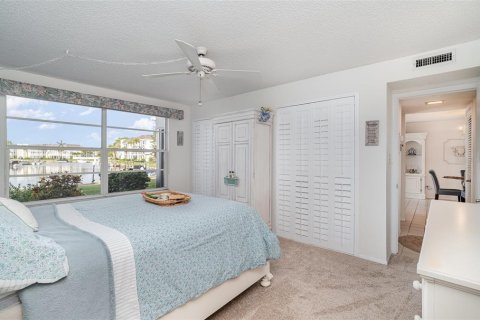 Condo in Longboat Key, Florida, 2 bedrooms  № 1835239 - photo 11