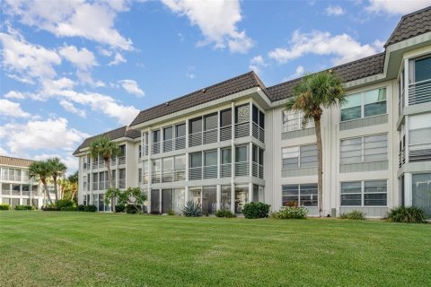 Condo in Longboat Key, Florida, 2 bedrooms  № 1835239 - photo 20
