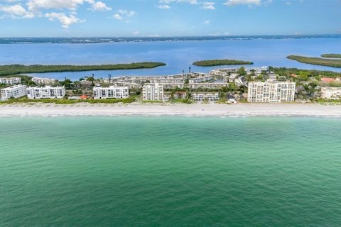 Condo in Longboat Key, Florida, 2 bedrooms  № 1835239 - photo 2