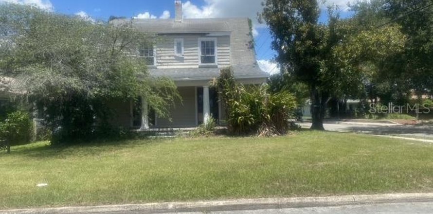 House in Lakeland, Florida 2 bedrooms, 125.42 sq.m. № 1850980