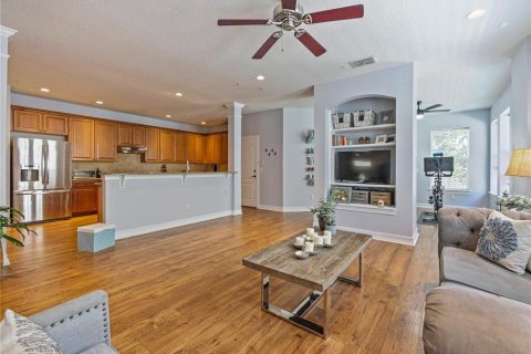 House in Orlando, Florida 4 bedrooms, 241.82 sq.m. № 1857712 - photo 10