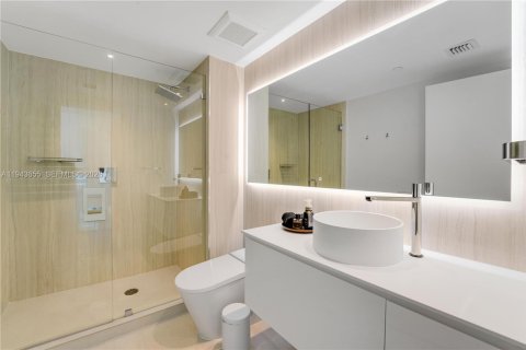 Condominio en venta en Aventura, Florida, 4 dormitorios, 328.22 m2 № 2000549 - foto 20