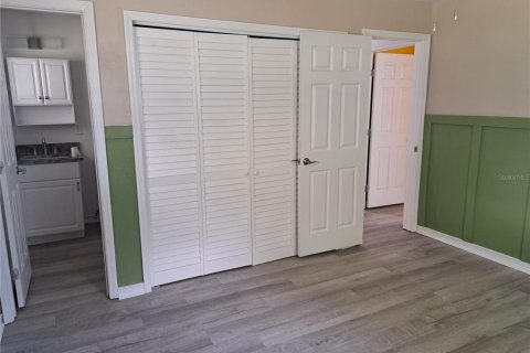 Villa ou maison à louer à Wildwood, Floride: 3 chambres, 147.99 m2 № 1870145 - photo 24