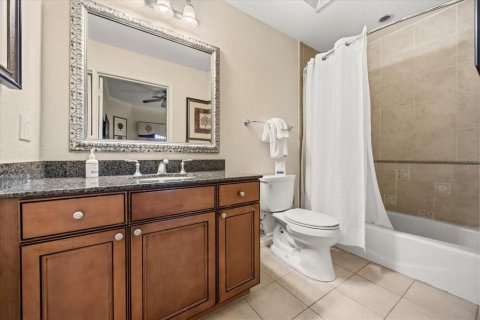 Condominio en venta en Four Corners, Florida, 3 dormitorios, 151.43 m2 № 2211783 - foto 11