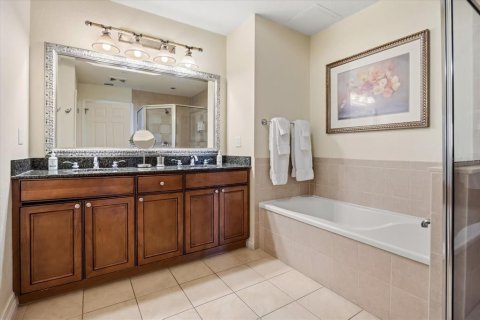 Condominio en venta en Four Corners, Florida, 3 dormitorios, 151.43 m2 № 2211783 - foto 8
