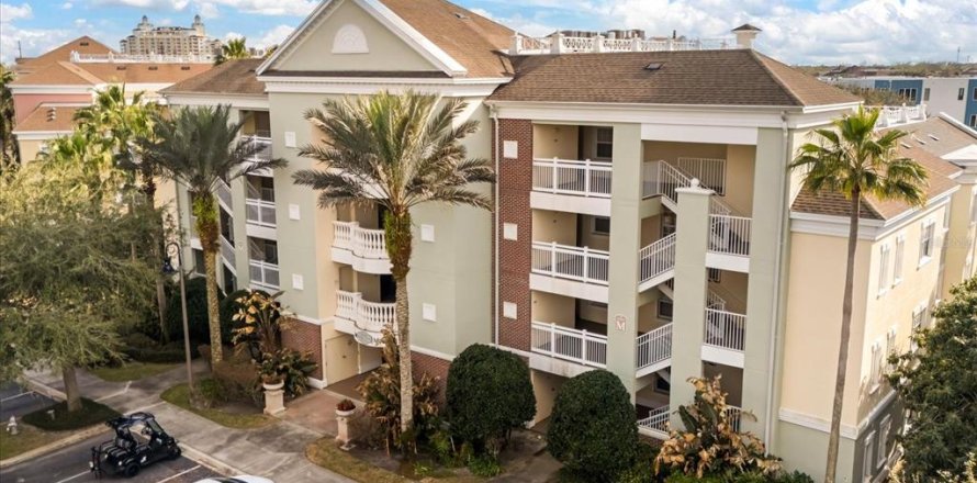 Condominio en Four Corners, Florida, 3 dormitorios  № 2211783