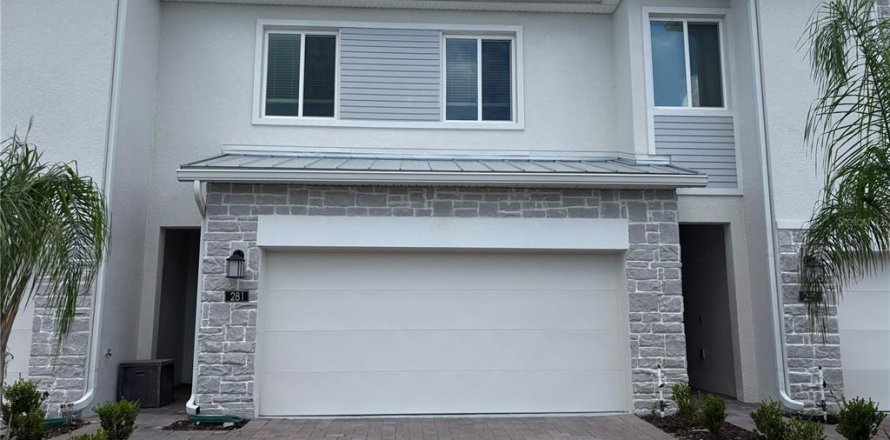 Touwnhouse à Davenport, Floride 3 chambres, 173.17 m2 № 2359019