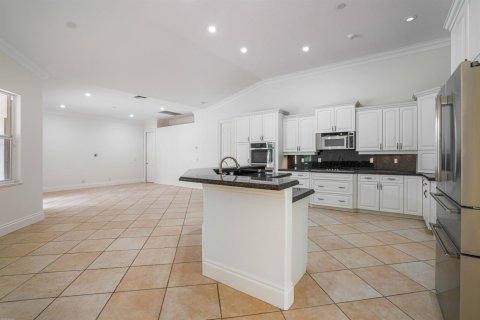 House in Loxahatchee Groves, Florida 4 bedrooms, 309.09 sq.m. № 2247148 - photo 19