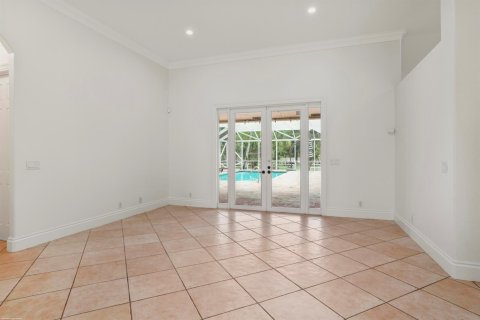 House in Loxahatchee Groves, Florida 4 bedrooms, 309.09 sq.m. № 2247148 - photo 12