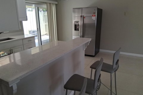 Apartment in Lake Park, Florida 2 bedrooms, 106.84 sq.m. № 2187491 - photo 3
