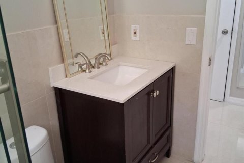 Apartment in Lake Park, Florida 2 bedrooms, 106.84 sq.m. № 2187491 - photo 5