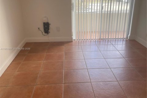 Снять в аренду кондоминиум в Майами, Флорида 1 спальня, 66.43м2, № 2006070 - фото 5