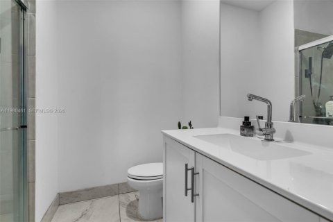 Купить виллу или дом в Майами, Флорида 5 спален, 260.96м2, № 2048665 - фото 19