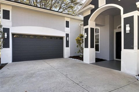Casa en venta en Fruitland Park, Florida, 3 dormitorios, 274.53 m2 № 2150896 - foto 11