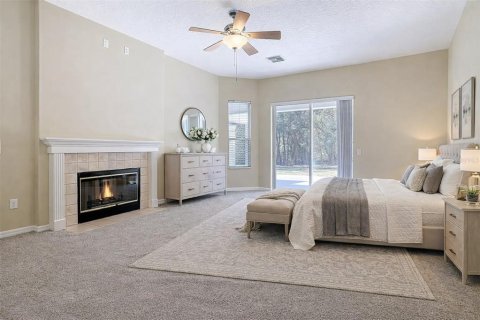 Casa en venta en Fruitland Park, Florida, 3 dormitorios, 274.53 m2 № 2150896 - foto 5