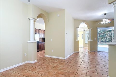 Casa en venta en Fruitland Park, Florida, 3 dormitorios, 274.53 m2 № 2150896 - foto 15