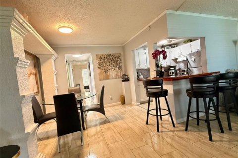 Copropriété à vendre à Deerfield Beach, Floride: 1 chambre, 65.03 m2 № 2084547 - photo 2