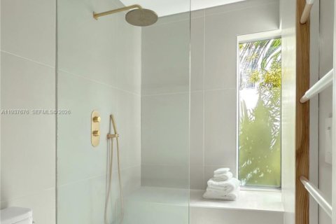 Купить кондоминиум в Майами-Бич, Флорида 2 спальни, 132.66м2, № 1995260 - фото 16