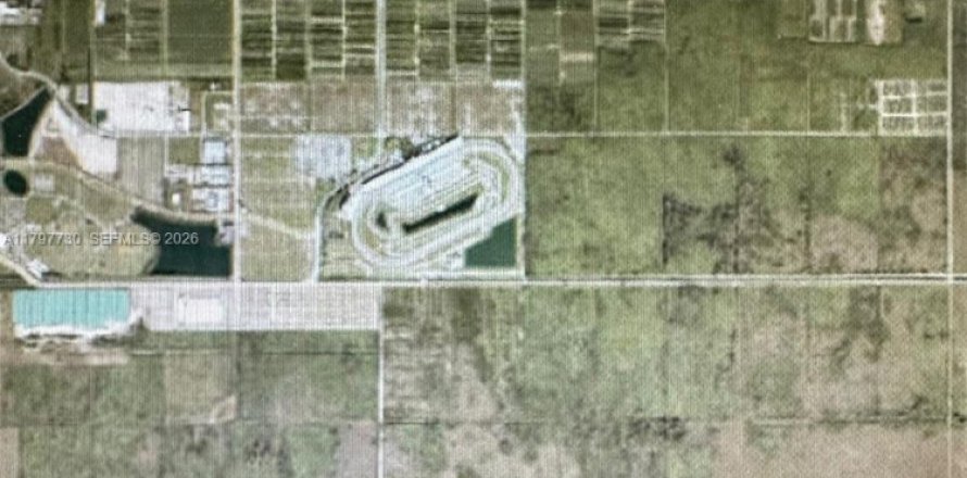 Коммерческая недвижимость в Флорида-Сити, Флорида № 2069383