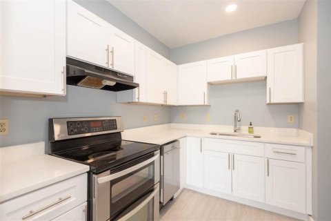 Condominio en alquiler en Daytona Beach, Florida, 2 dormitorios, 93.83 m2 № 1851811 - foto 21