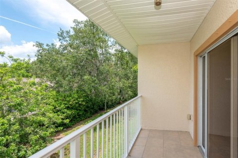 Condominio en alquiler en Daytona Beach, Florida, 2 dormitorios, 93.83 m2 № 1851811 - foto 11