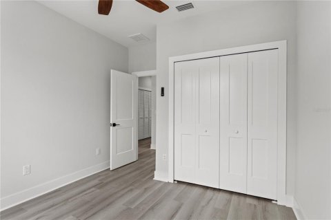 Adosado en alquiler en Tampa, Florida, 4 dormitorios, 189.33 m2 № 1837302 - foto 25
