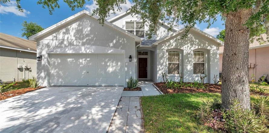 Villa ou maison à Hudson, Floride 4 chambres, 231.79 m2 № 1654272