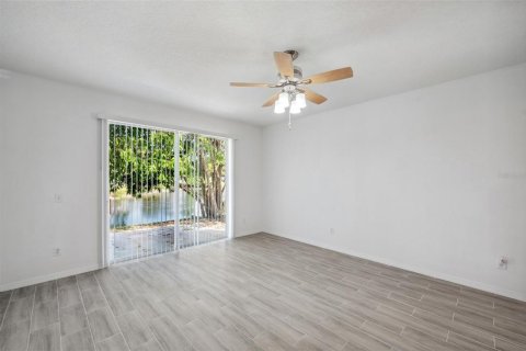 Villa ou maison à vendre à Hudson, Floride: 4 chambres, 231.79 m2 № 1654272 - photo 14