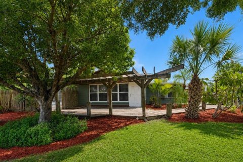 House in Punta Gorda, Florida 2 bedrooms, 133.59 sq.m. № 2347891