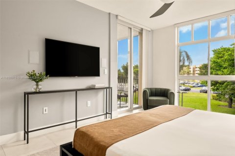 Copropriété à louer à Doral, Floride: 2 chambres, 104.98 m2 № 2256438 - photo 19