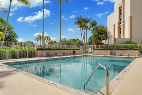 Copropriété à louer à Doral, Floride: 2 chambres, 104.98 m2 № 2256438 - photo 28