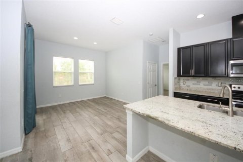 Villa ou maison à louer à Holiday, Floride: 4 chambres, 232.07 m2 № 2423803 - photo 10