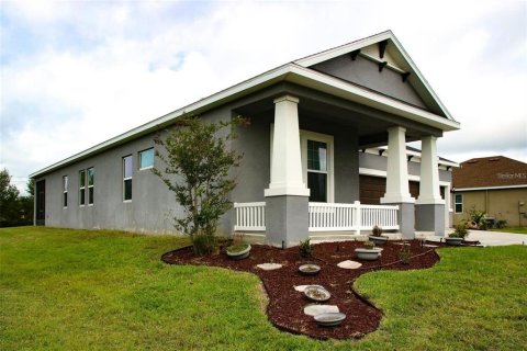 Villa ou maison à louer à Holiday, Floride: 4 chambres, 232.07 m2 № 2423803 - photo 4