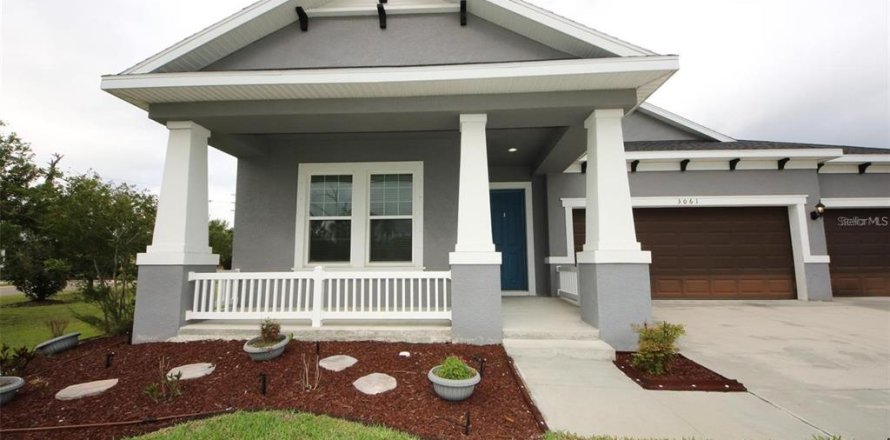 Villa ou maison à Holiday, Floride 4 chambres, 232.07 m2 № 2423803