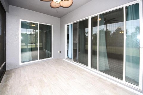 Villa ou maison à louer à Holiday, Floride: 4 chambres, 232.07 m2 № 2423803 - photo 21