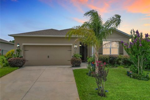 House in Ocala, Florida 4 bedrooms, 188.96 sq.m. № 1761080 - photo 1