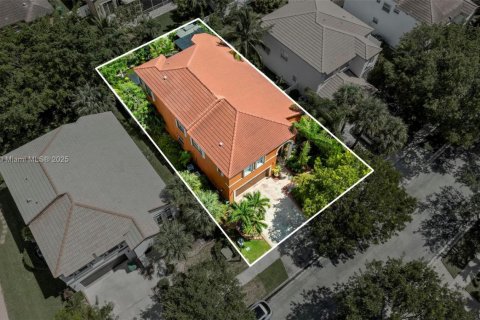 Villa ou maison à vendre à Miramar, Floride: 4 chambres, 285.86 m2 № 1921200 - photo 10