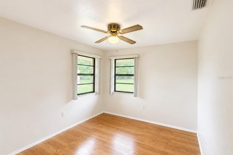 House in Sebring, Florida 3 bedrooms, 144.83 sq.m. № 2275532 - photo 18