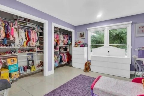 Villa ou maison à louer à Miami, Floride: 4 chambres, 289.3 m2 № 1948198 - photo 22