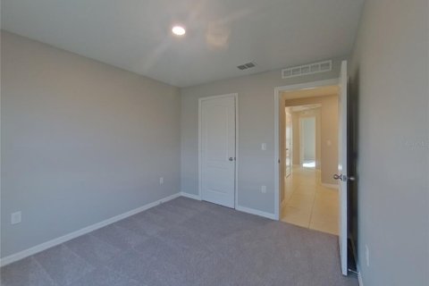 Casa en alquiler en Mascotte, Florida, 5 dormitorios, 180.6 m2 № 1911547 - foto 16